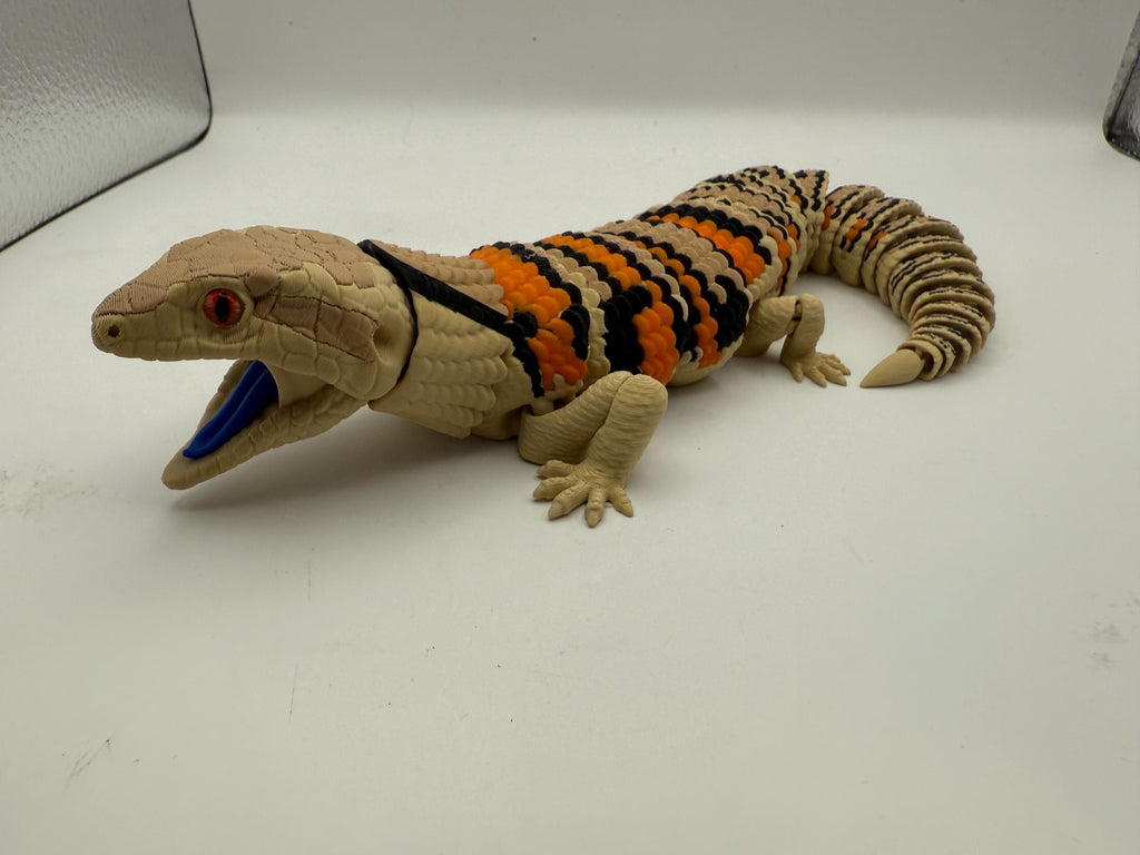 Realistic Blue Tongue Skink articulated desk and fidget toy